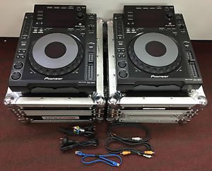 2 x Pioneer CDJ-900 - Good Condition