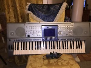 Yamaha psr 1500 Very clean condition.