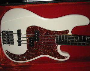 1962 Precision Bass, Olympic White