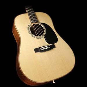 Martin Custom Shop D35 Madagascar Rosewood and Koa Wedge Acoustic Guitar Natural