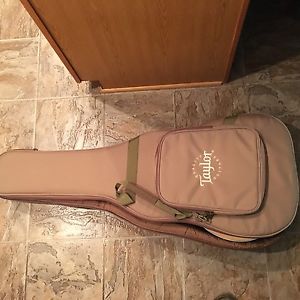 Taylor 214ce Acoustic/Electric Guitar