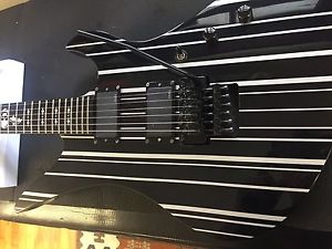 schecter synyster gates custom With 81 84 EMGs
