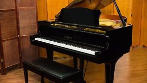 Yamaha Grand Piano - Excellent Condition - FREE Delivery in USA