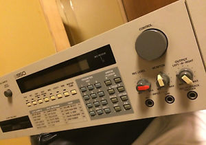 Used Good Akai S950 Midi Digital Sampler EMS Free tracking ship Japan