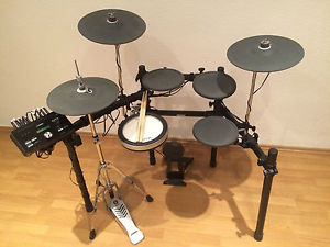 Yamaha DTX532K E-Drum Kit ** Perfekt - Wie Neu **