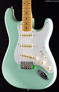 Fender Classic Series '50s Stratocaster® Surf Green, Maple (749)