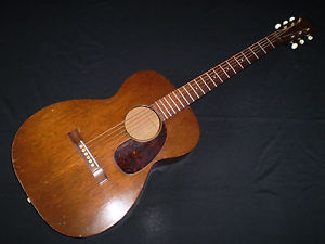 1960 Martin 0017 Acoustic Guitar all Mahogany
