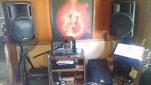 BEHRINGER 1200 WATT FULL PA SYSTEM WITH MONITOR AND ALL CABLES