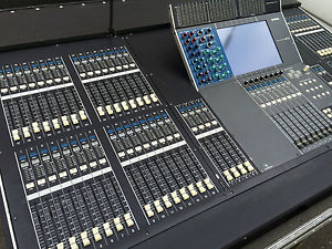 Yamaha M7CL 48 Channel Digital Mixer in F/case
