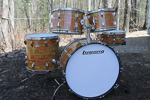 VINTAGE 70'S LUDWIG  "CITRUS MOD ORANGE" DRUM KIT. 3 Ply w/rerings  4 pc. kit