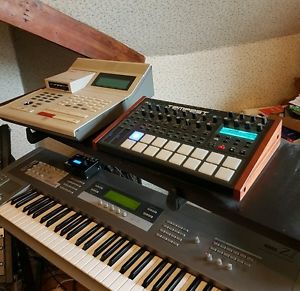 DSI Tempest Analogue Drum Machine
