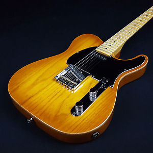 Used G&L ASAT Classic™ Honeyburst with Hard Shell Case