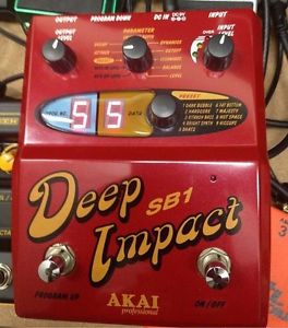 AKAI Deep Impact SB-1 Synth Bass Guitar Effect Pedal Effects Synthesizer
