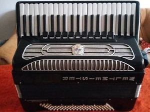 Accordion Weltmeister Supita + S4 120 Bass Akkordeon Black Cassotto Fisarmonica