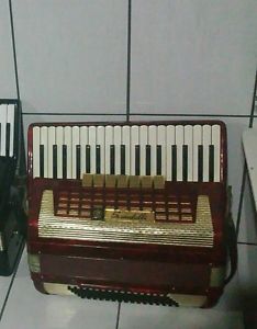 Akkordeon scandalli 80 bass