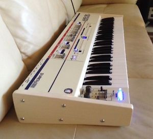 Roland Cream Juno 106 60