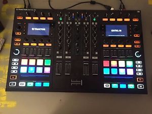Native Instruments, Traktor S8 dj controller. 4 channel mixer. Like New!!!!