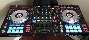 Pioneer DDJ-SZ Digital DJ Controller For Serato DJ With Magma Case