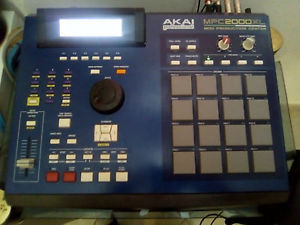 Akai MPC 2000Xl con manuale italiano