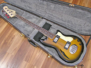 Lakland Skyline Hollowbody 30 Bass