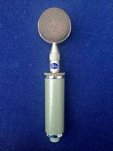 Neumann Vintage CMV-563 with B8 Capsule (U67)