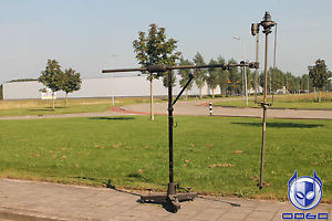 Electro Voice 643 Cardiline Dynamic Cardioid Microphone With Heavy Duty Stand