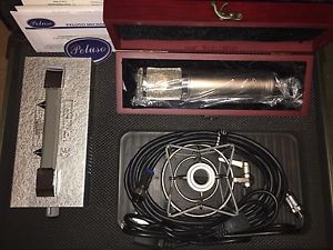 Peluso 22 251 Professional Studio Microphone