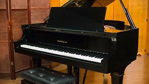 Baldwin Baby Grand Piano - Model M - Made in the USA - FREE Delivery in USA