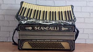 Accordion " Scandalli Scott Wood Four " 120 bass