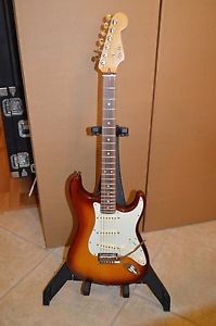 2014 Fender American Deluxe Stratocaster Aged Cherry Burst Ash Body Minty!