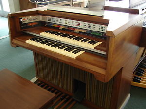 LOWREY ORGAN MX-1 D-600 w/ BENCH     VIDEO