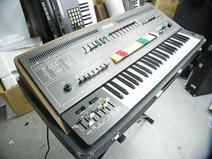 Yamaha CS50 Keyb