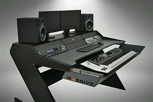 MASSIVE Studio desk 'SWAN'
