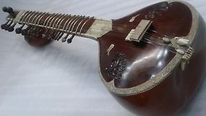 SITAR,amazing vintage Professional Sitar,Hemen &Co.40 years old,with fiber box