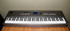 Yamaha MM8 Music Synthesizer - Lightly Used - Works Great - Very Minor Blem