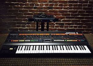 Vintage Roland Jupiter 8 analog synth SERVICED w/ MD-8 MIDI DCB 6 MKS 80 JP-8