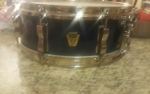 vintage ludwig barrett deems blue lacquer transition badge