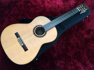 RYOJI MATSUOKA M70 classical guitar Semi Hard Case Natural USED IN JAPAN