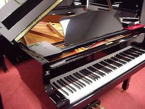 PIANO YAMAHA C1 DISKLAVIER ETAT NEUF - PAYABLE EN 20 FOIS SANS FRAIS*