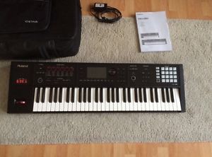 Roland FA06,Gigbag,Soundbänke(Integra,Jupiter Sounds) Synthesizer, Interface