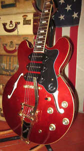 Epiphone Riviera Custom P93 Semi-Hollowbody Electric Guitar