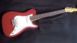 Fender Vintage Bullet Deluxe 1982 Dakota Red