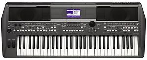 Japan YAMAHA PORTATONE Electronic Keyboard PSR-S670 61 Keys Brand New