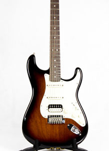 2015 Fender Limited American Deluxe HSS Stratocaster electric guitar - 10019512