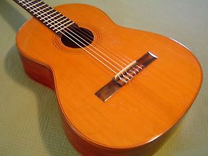 VV: Vintage M G Contreras classical guitar, hand made in Spain, Calle Major READ