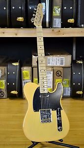 USED Fender American Vintage '52 Telecaster Electric Guitar