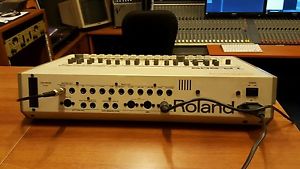 Roland tr 909