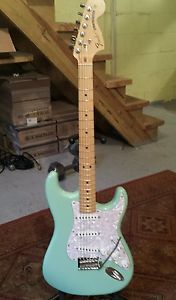 2015 Fender American Special Stratocaster Surf Green