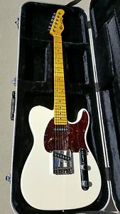G&L USA ASAT Classic Electric Guitar Vintage White
