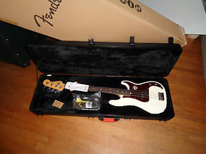 2016 Fender American Standard Jazz Bass  Olympic White w/RW Board  MINT UNPLAYED